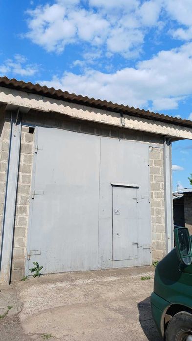 Гараж АГК Хрустальний