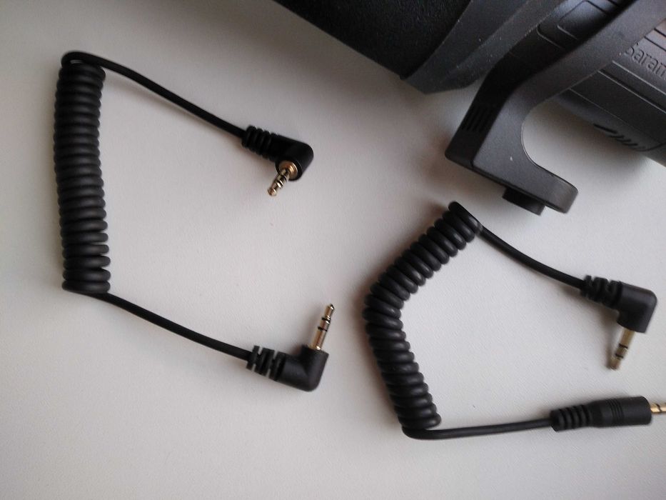 Микрофон  Saramonic CamMic+