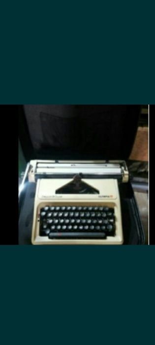 Computador  secretaria Acer window xp e portátil hp e máquina escrever