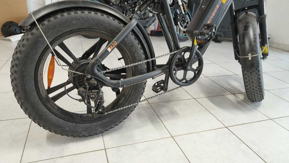 Biciclete eléctrica Engwe M20 modificada 1500W e travões hidráulicos ...