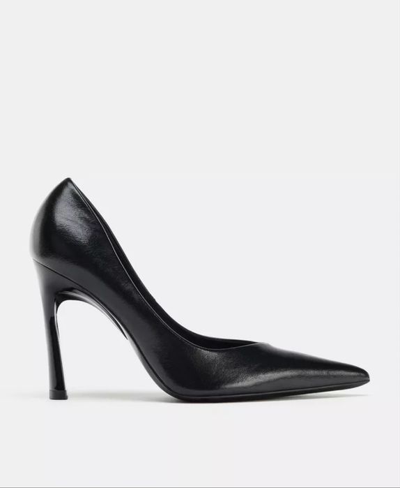 Класичні туфлі човники Zara