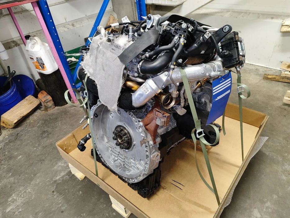 Motor Mercedes-Benz 654920 194CV