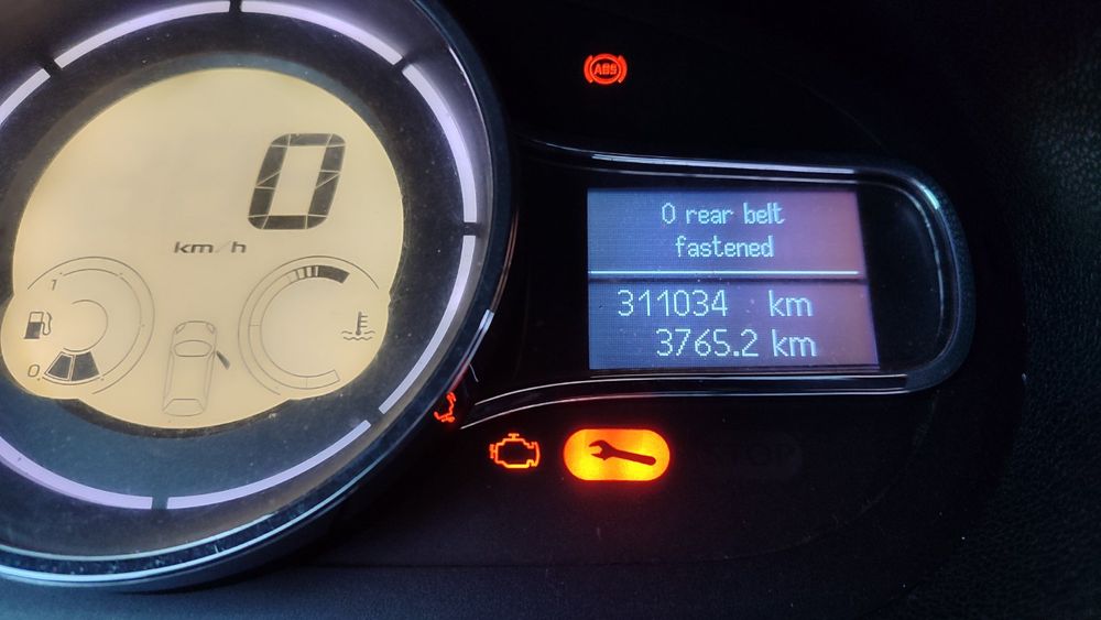 Продам меганчика 3 після дтп.мотор новий  навісне обслужене, 40000 після капремона