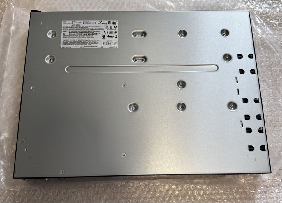 Aruba 2530-48G-PoE+ J9772A switch 48 portas