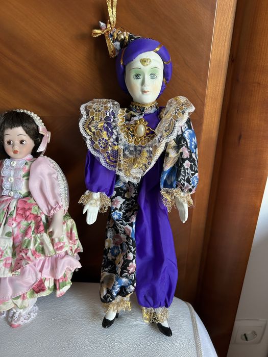 Bonecas de porcelana
