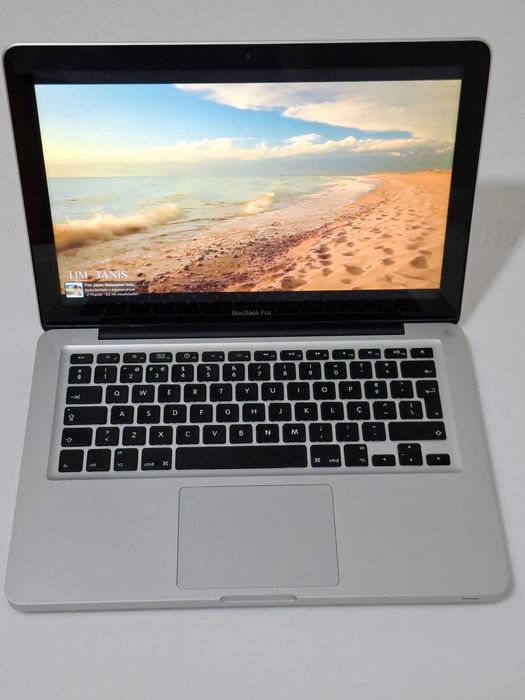 MacBook Pro Ecrã 13,3'' | 2,4Ghz | Disco SSD | 6 Gigas RAM | impecável