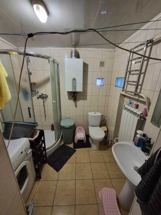 Продам добротний будинок 225м2 з ремонтом меблями і технікою, 10 соток