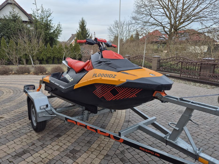 Sea doo spark trixx 3up plus przyczepa