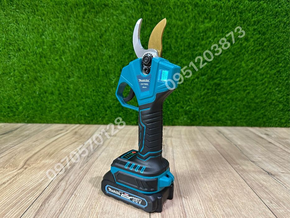 Аккумуляторный Секатор Makita DMT90BL 36V 6Ah садовый с индикатором