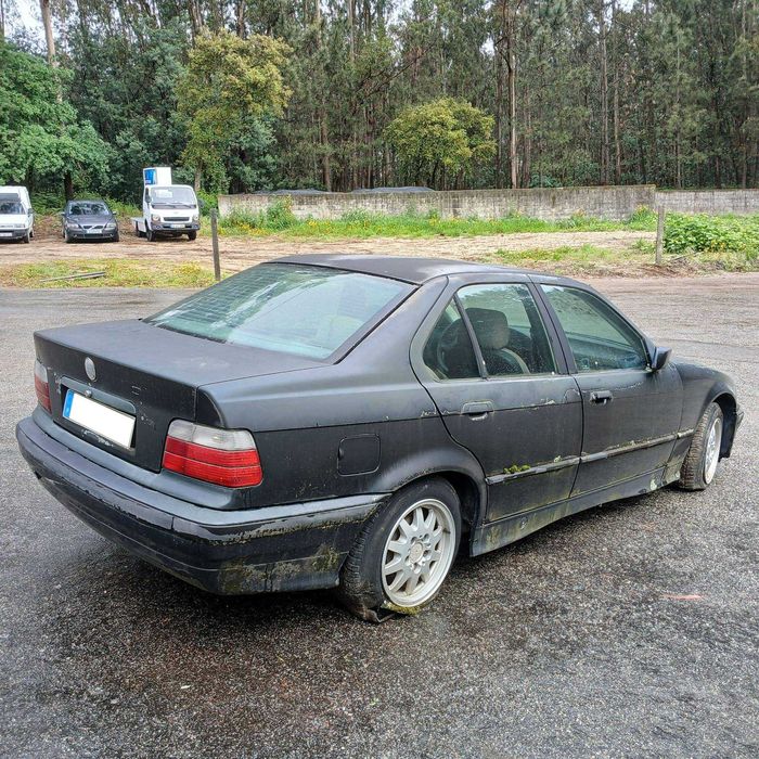 BMW E36 318TDS 1.7D de 1995 - Peças Usadas