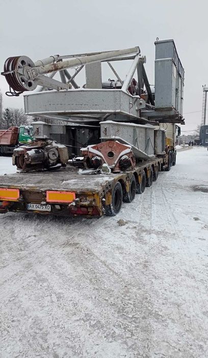 Перевезення негабаритних вантажів. Послуги низькорамнога трала