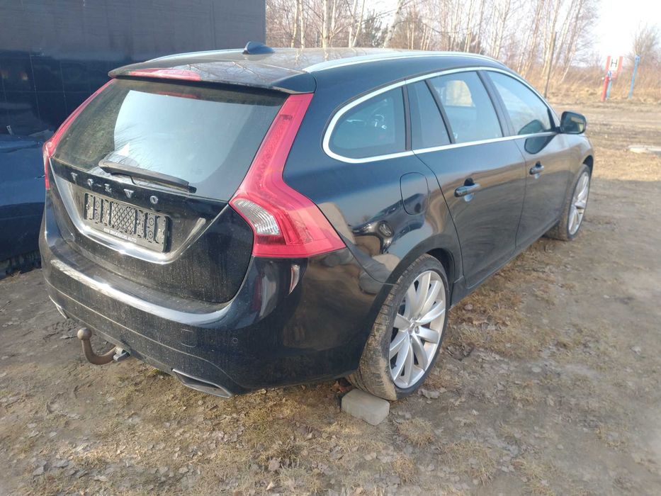 volvo v60 czesci, drzwi, blotnik,zderzak, klapa, 2014r. lak 487-46
