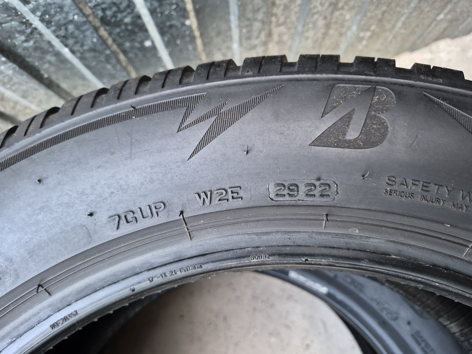 Opony zimowe Bridgstone Blizzak LM 005 ,2 sztuki 225/55/17
