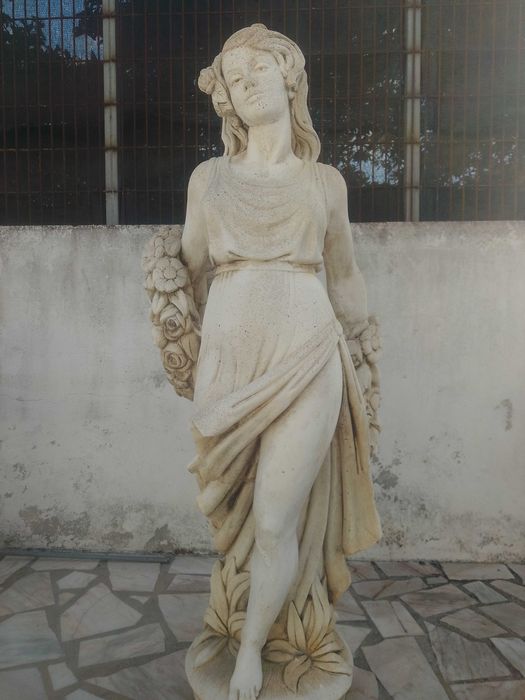 Estátua de concreto