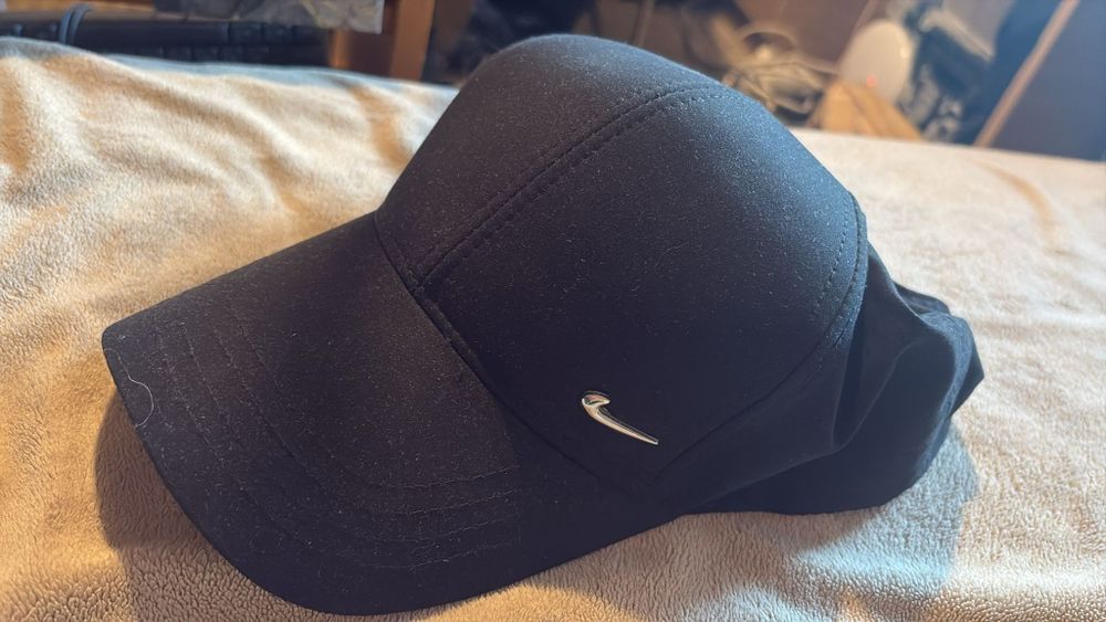 Czarna nike czapka unisex