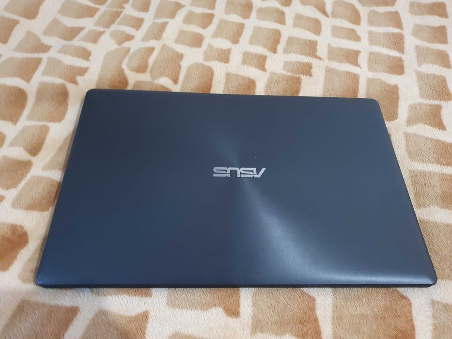 ASUS X550L/Core™i5 4200U/8GB/750GB/GeForce GT740M 2GB