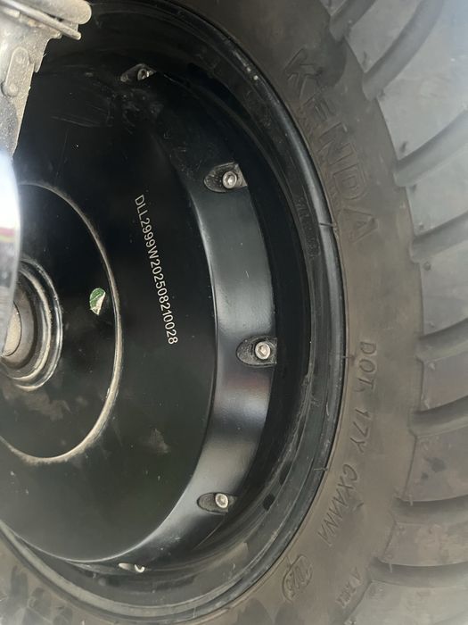 Corso Special RS  с кофром (багажником) 72V / 2999 Вт / 52Ah