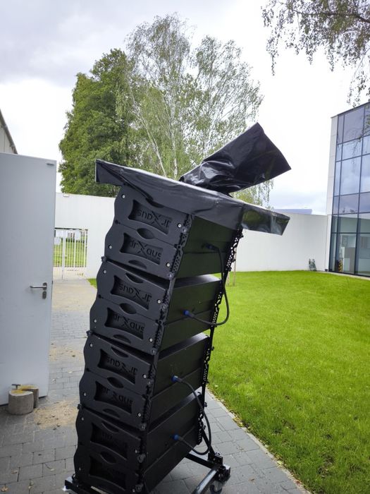 2x Dr_Aus HLA15, line array Draus
