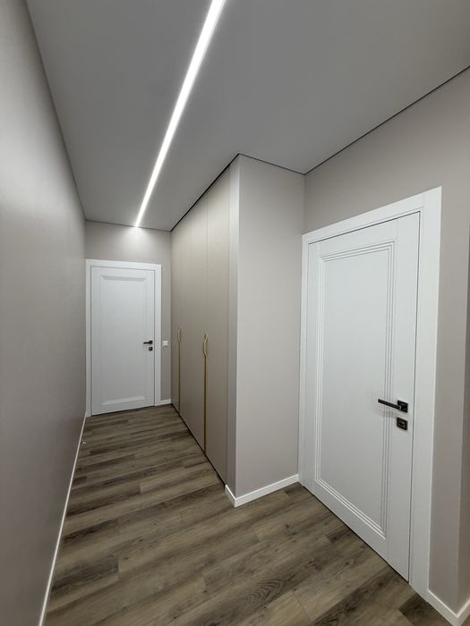 Продаж квартири в новобудові Жк Кришталеве озеро