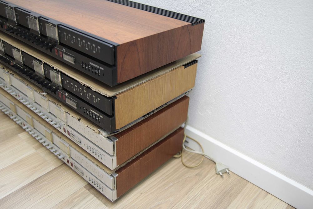 Amplitunery Bang&Olufsen Beomaster 4000 i 3000 4 sztuki