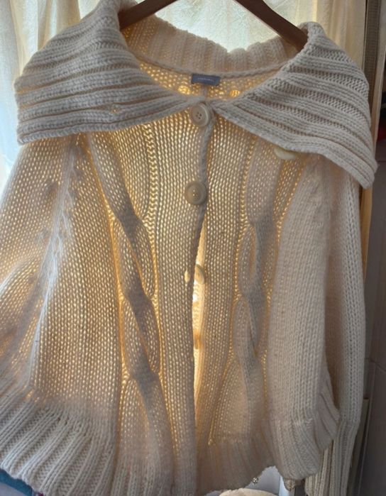 Capa poncho Stefanel L/XL com mangas