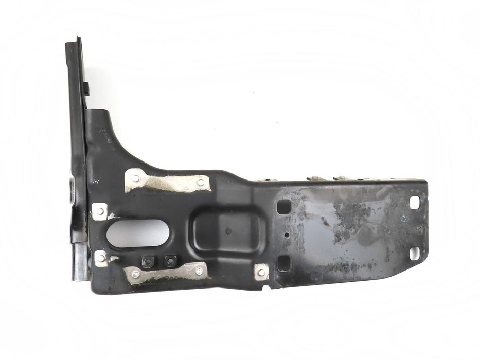 Suporte Farol Bmw Z4 Roadster Ref: 51647219317 2009 - 2026