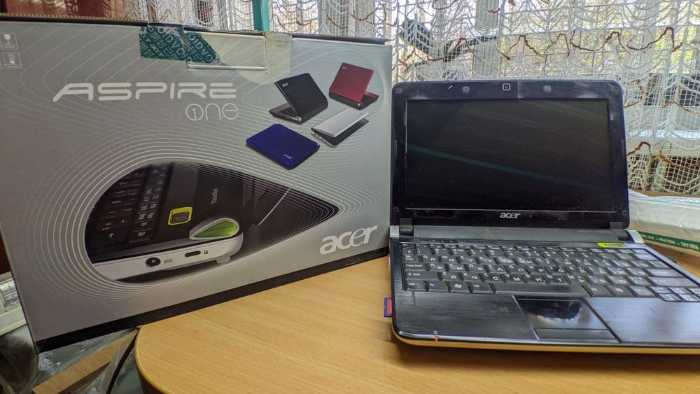Ноутбук Acer aspire I, 10", 2Gb, 160 Gb, WiFi, Bluetooth, LAN