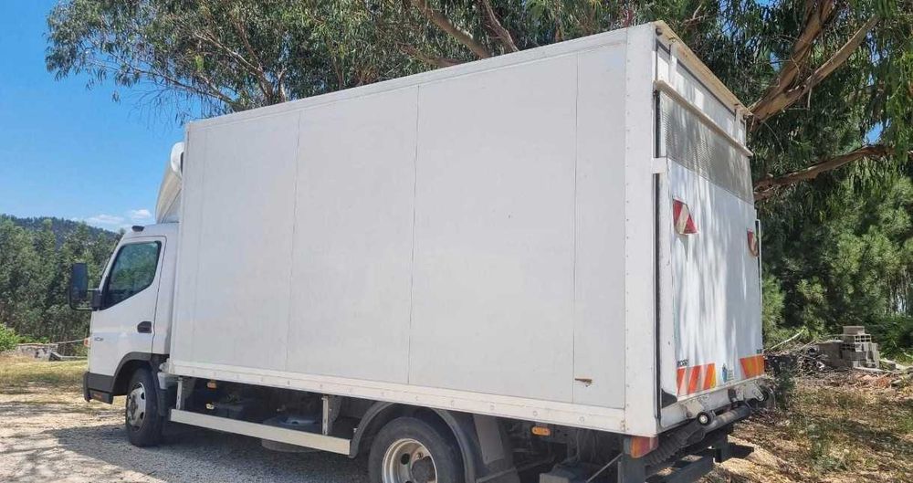 Mítsubishi canter fuso 7c15