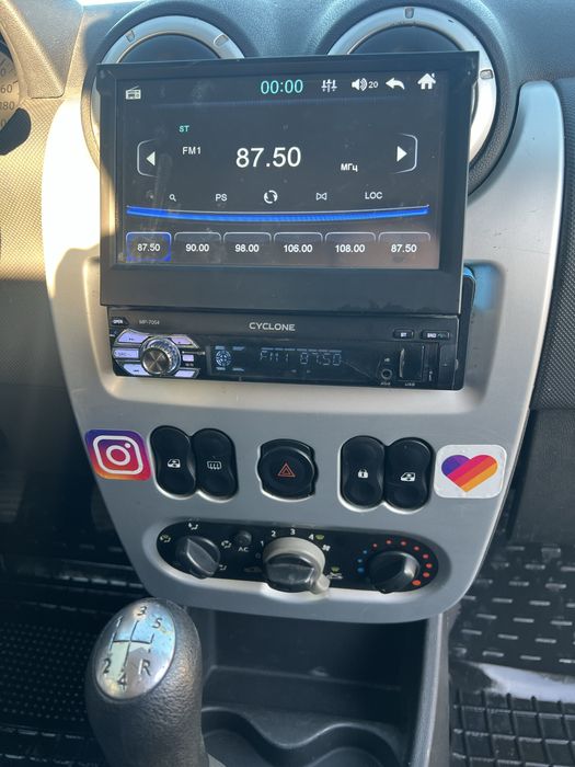 Dacia logan дачіа логан 1.6 7-ми місна