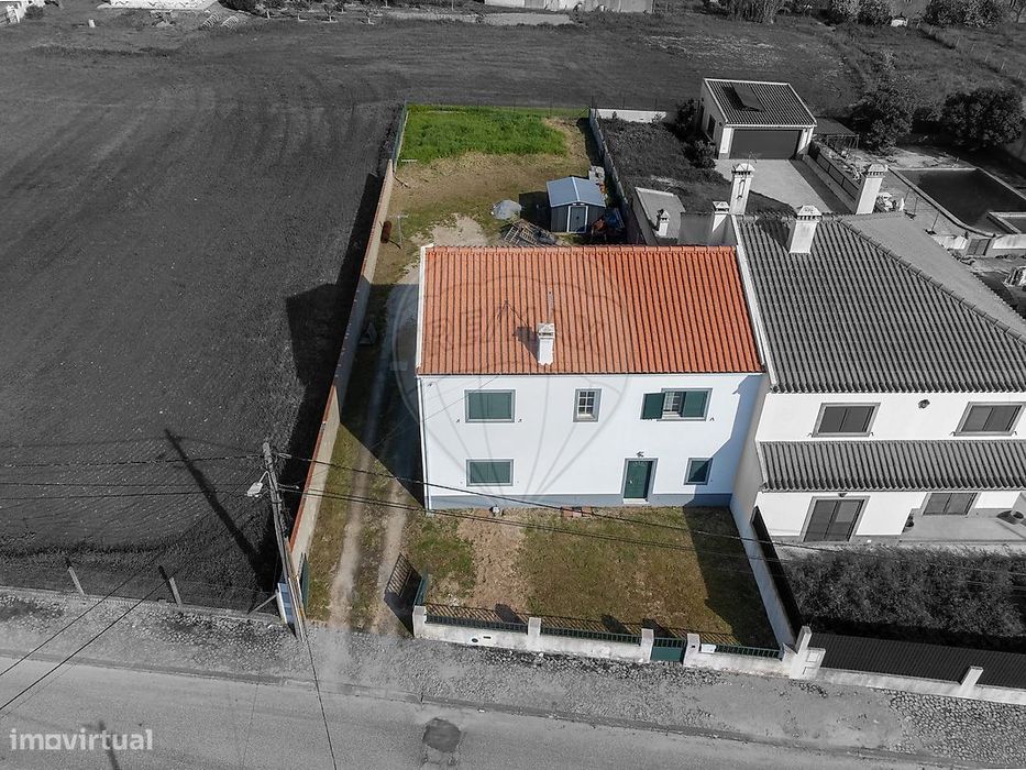 Moradia T4 para venda