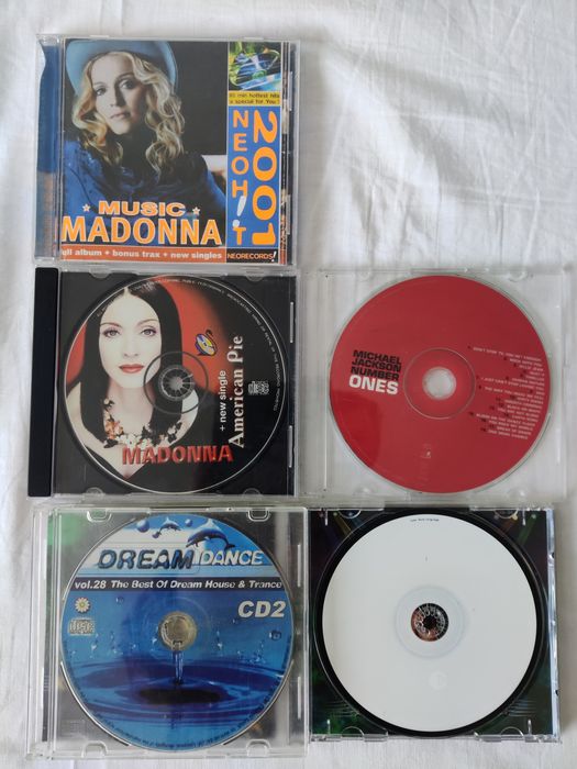 заводские МР3,CD,DVD.