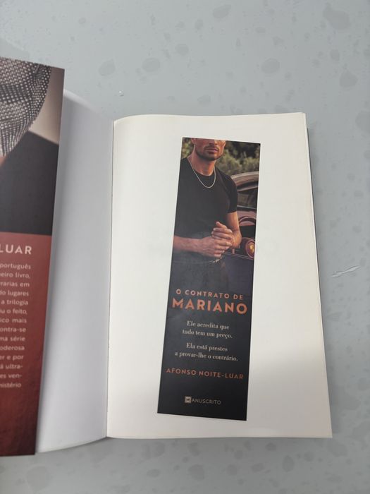 Vendo livro O Contrato de Mariano