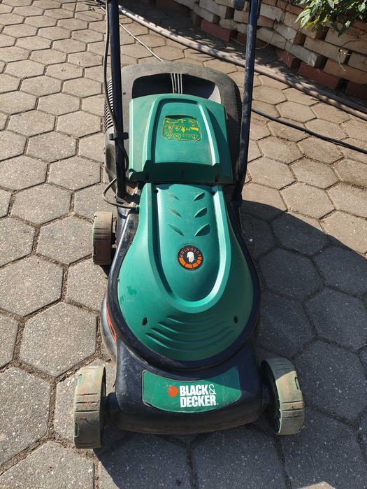 Corta relva B&D GR298