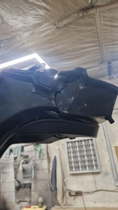 Продам Toyota prius prime