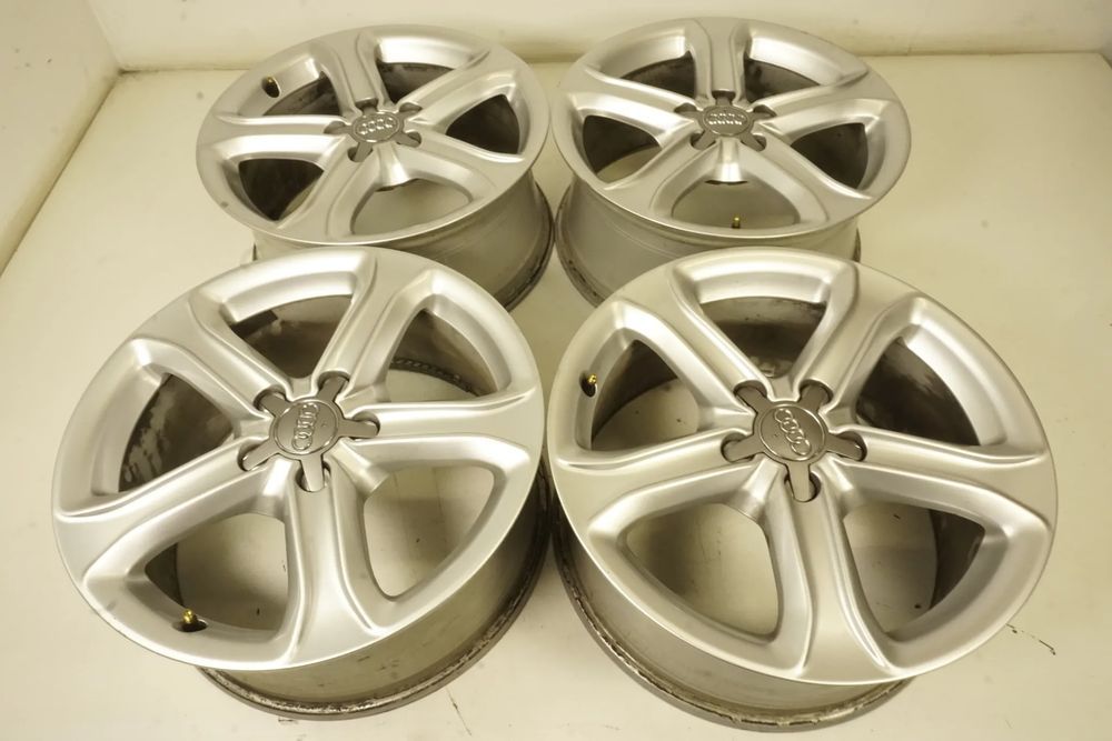 Felgi aluminiowe 17 Audi A3 A4 A5 A6 A7 A8  Q3 Q5 ET45 Oryginał