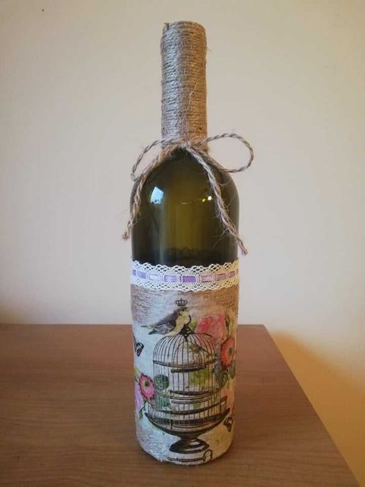 Butelki dekoracyjne decoupage