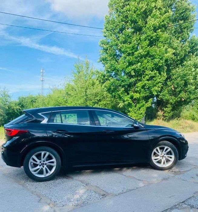 Infiniti Q30 1.6t Premium Polski Salon