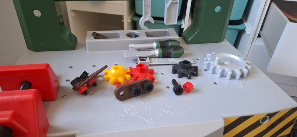 Bosch warsztat zabawkowy