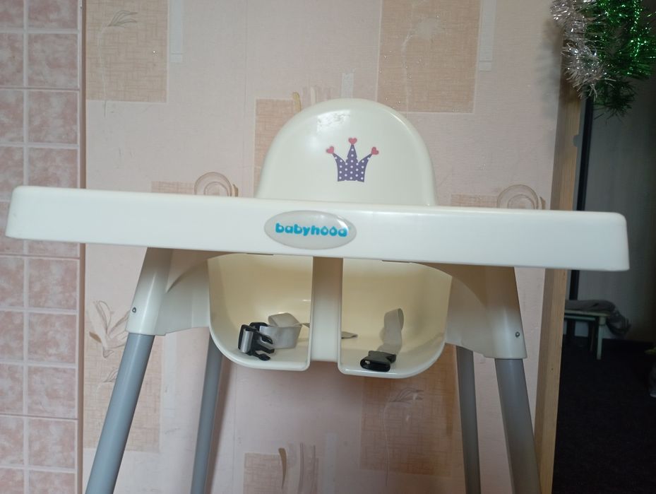 Стульчик для кормления