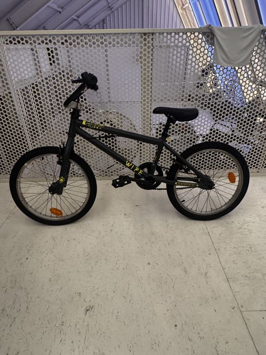 Rower bmx czarno zielony btwin