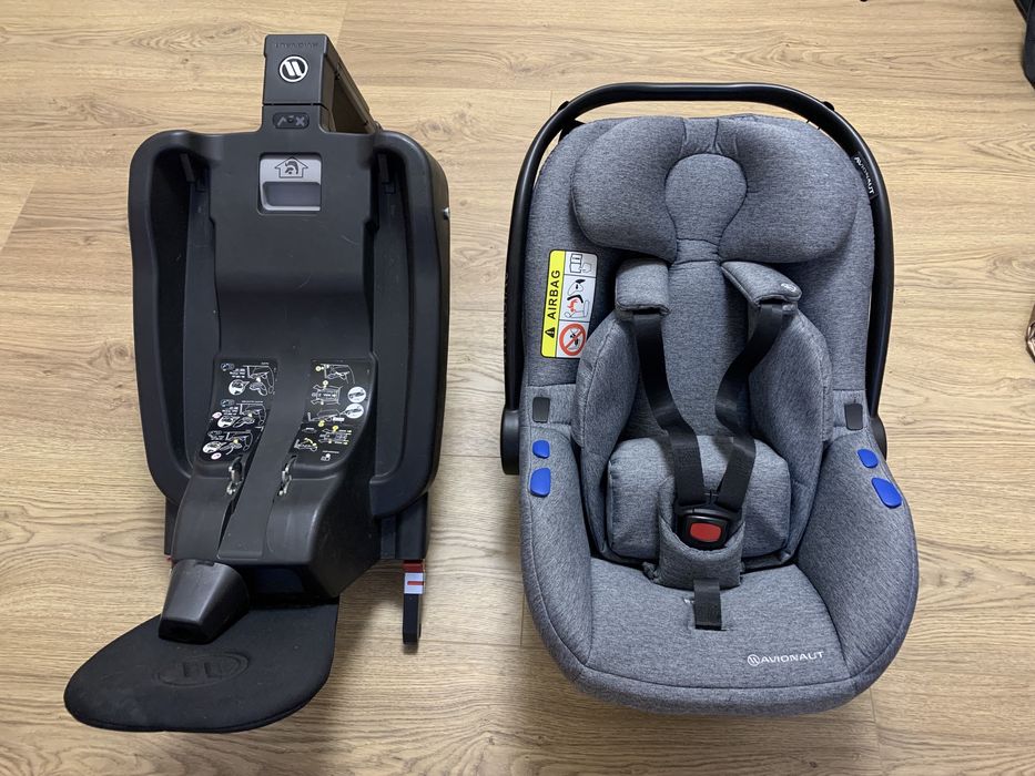 Avionaut Pixel z bazą