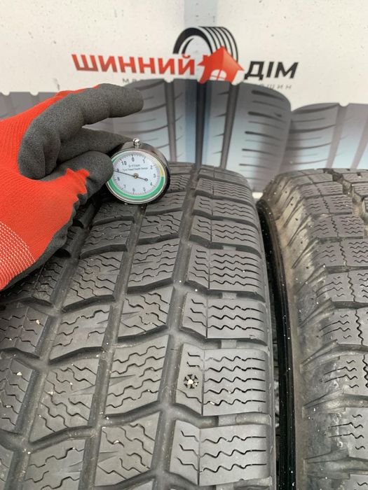 Шини одиночки  215/70 R15C Firestone+Vredestein   10/9  мм