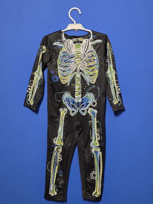 Strój karnawałowy dla dzieci kościotrup na rozmiar 3-4lata