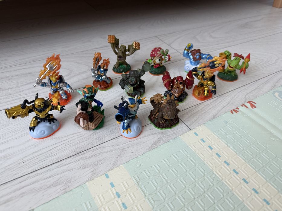 Skylanders фігурки