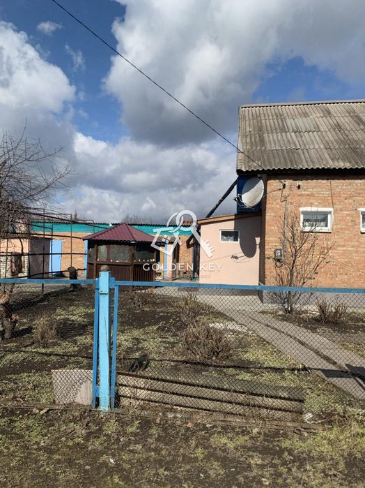 Продаж будиноку в с. Радушне