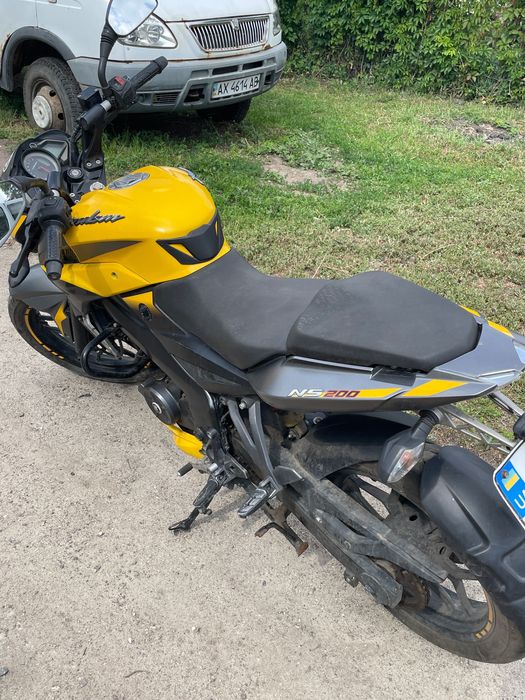 Bajaj Pulsar NS200