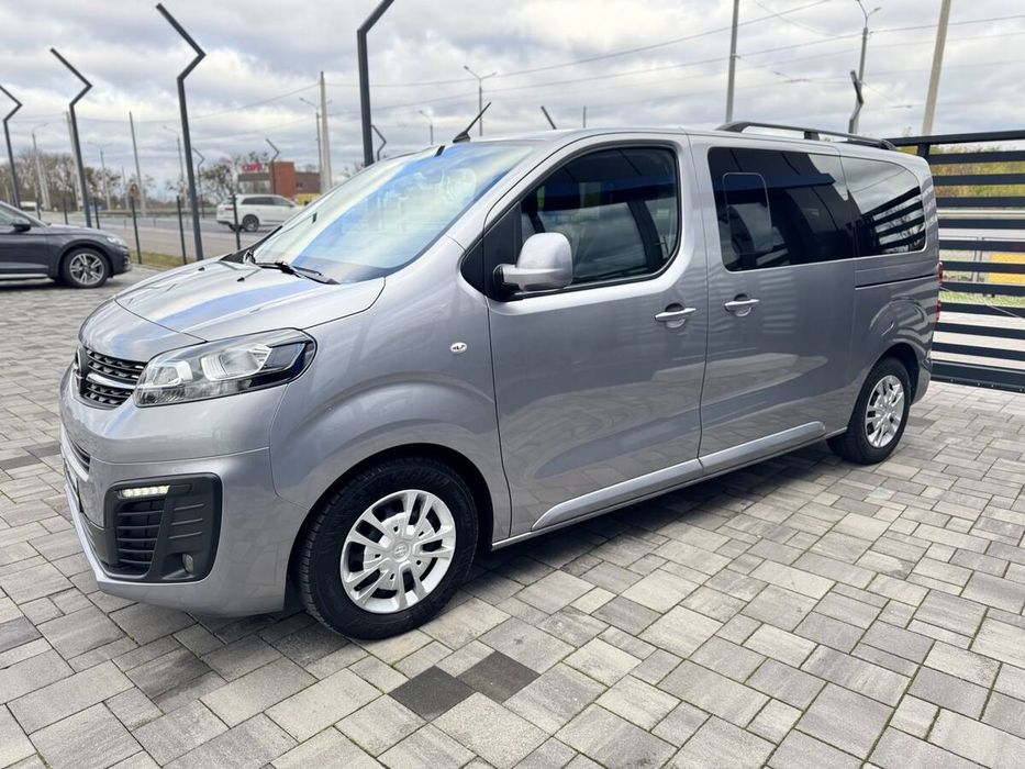 Opel Vivaro 2021 freshauto