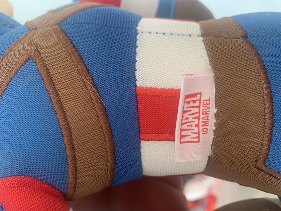 Мʼякі іграшки MARVEL  Людина -Павук  та Капітан -Америка.(ціна за 2шт.)