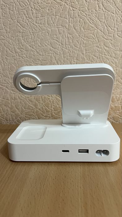 Зарядна станція Timstool Charging Station на три пристроі