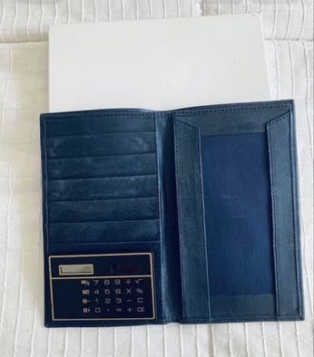 Carteira  c/calculadora+ Capa Livro ou agenda